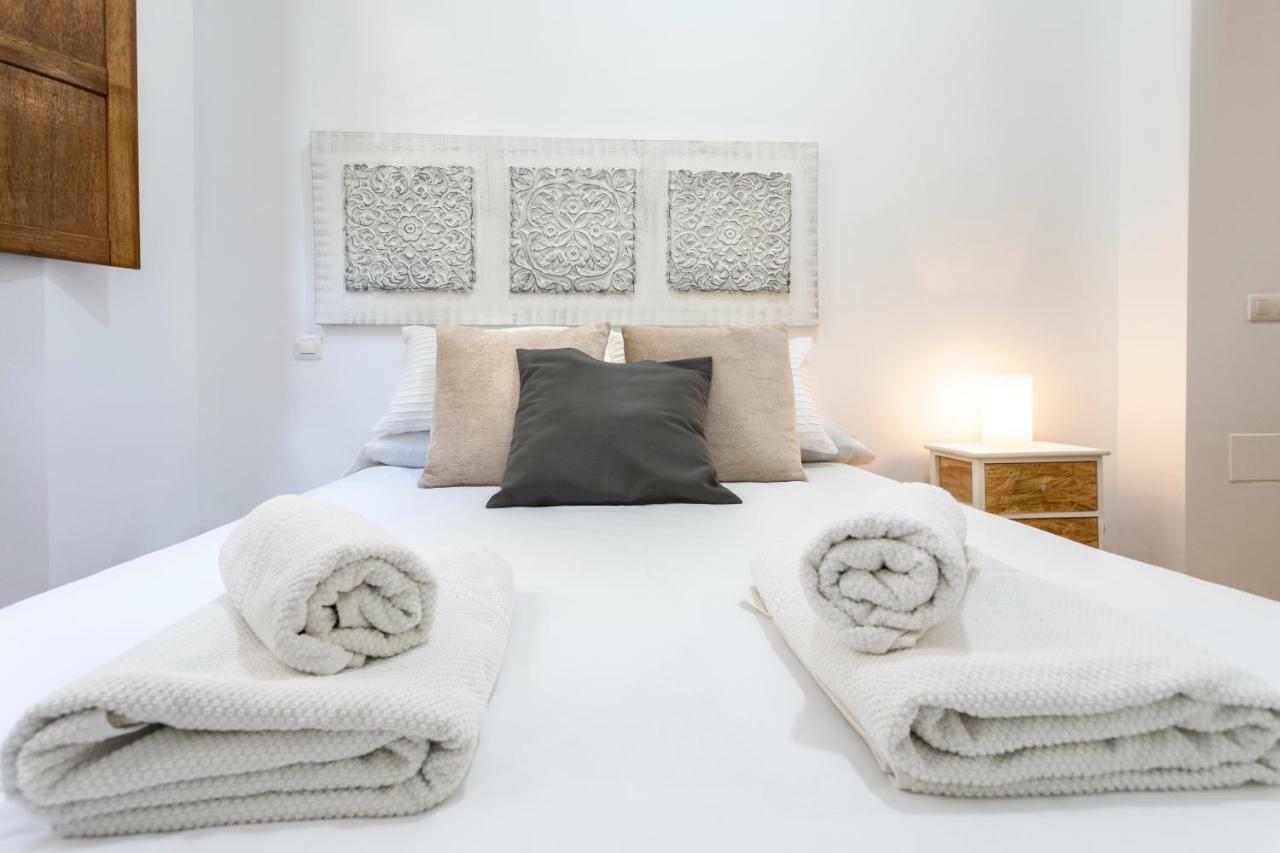 Livemalaga Clemens Apartment ภายนอก รูปภาพ